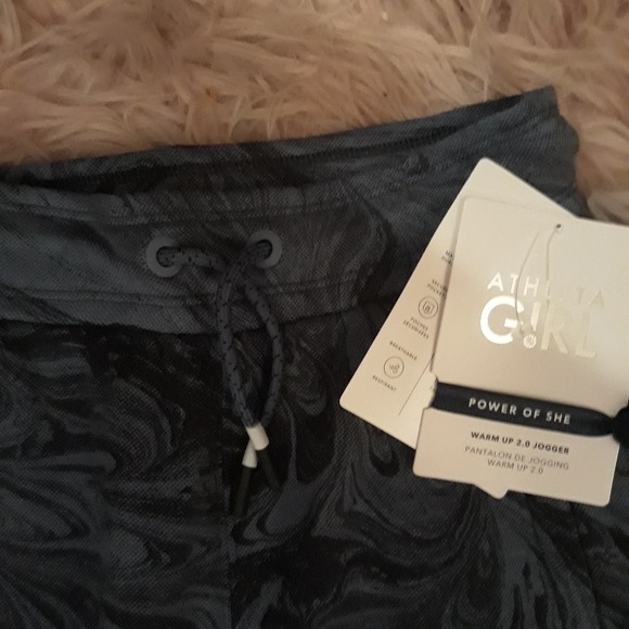Gorgeous Athleta Girls sweatpants NWT - Picture 3 of 3